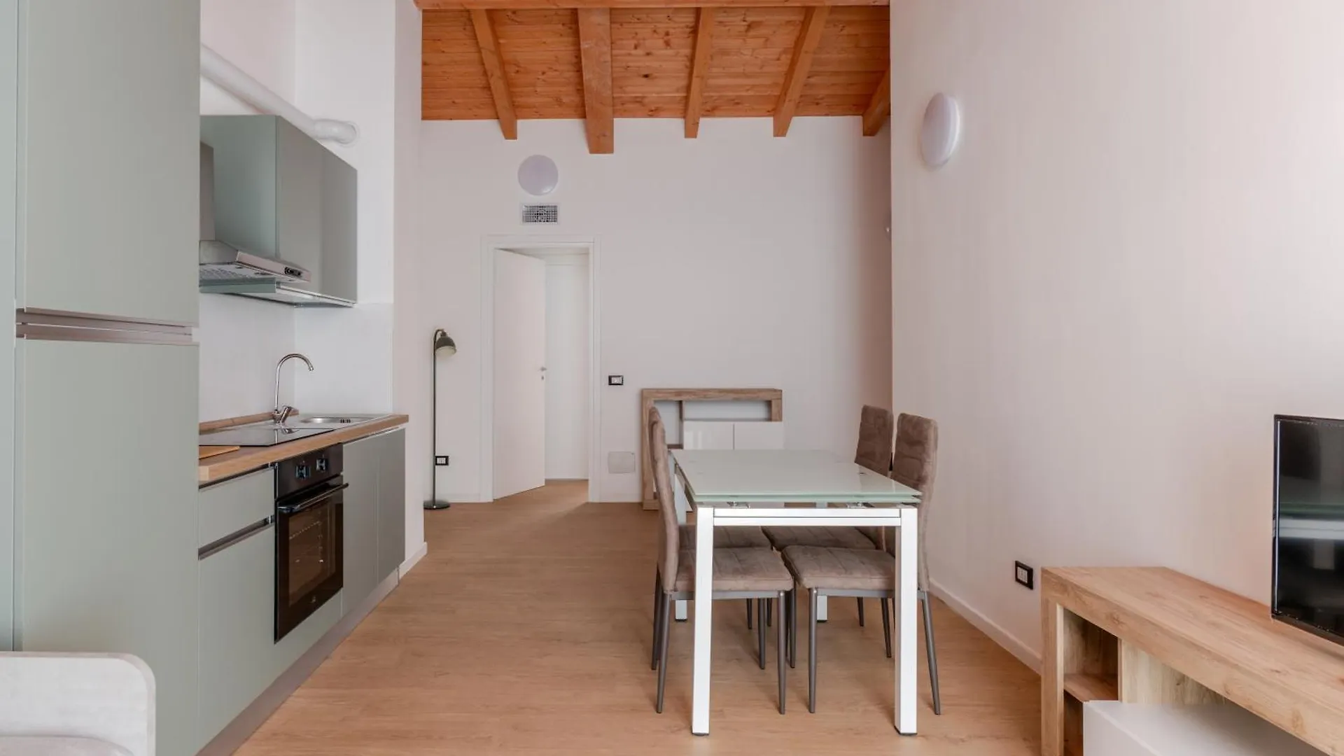 시니셀로발사모 Residenza Grandi 아파트 0*,